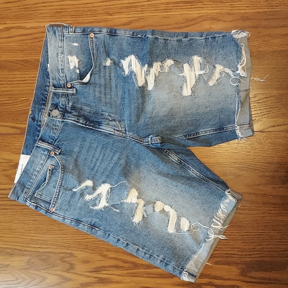 H&M Mens Regular Fit Denim Shorts Size 34
